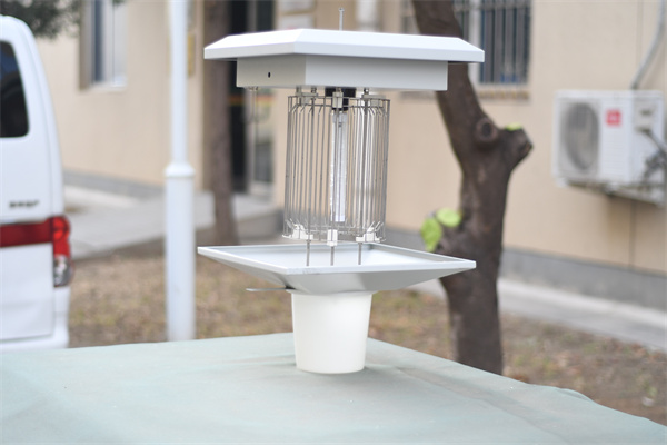 蟲情監(jiān)測設備圖片3