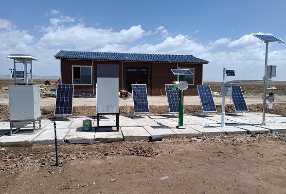 遠(yuǎn)程拍照式蟲情測報燈圖片1