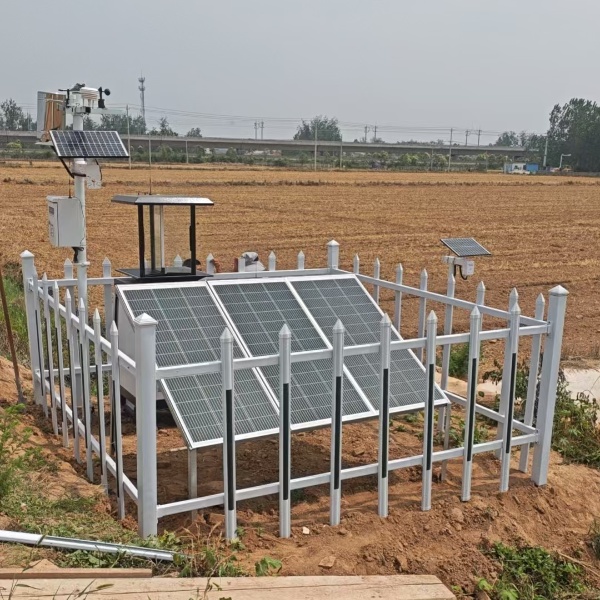 智慧蟲情監(jiān)測(cè)系統(tǒng)現(xiàn)場(chǎng)安裝圖片5