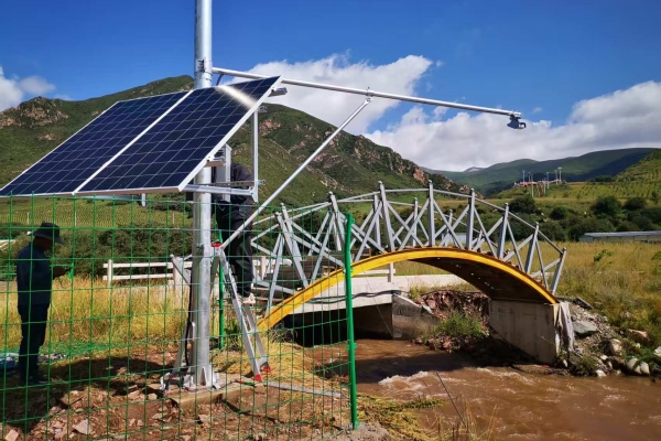 水文在線監(jiān)測設(shè)備圖片1